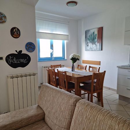 Apartment Karla Пореч Екстериор снимка