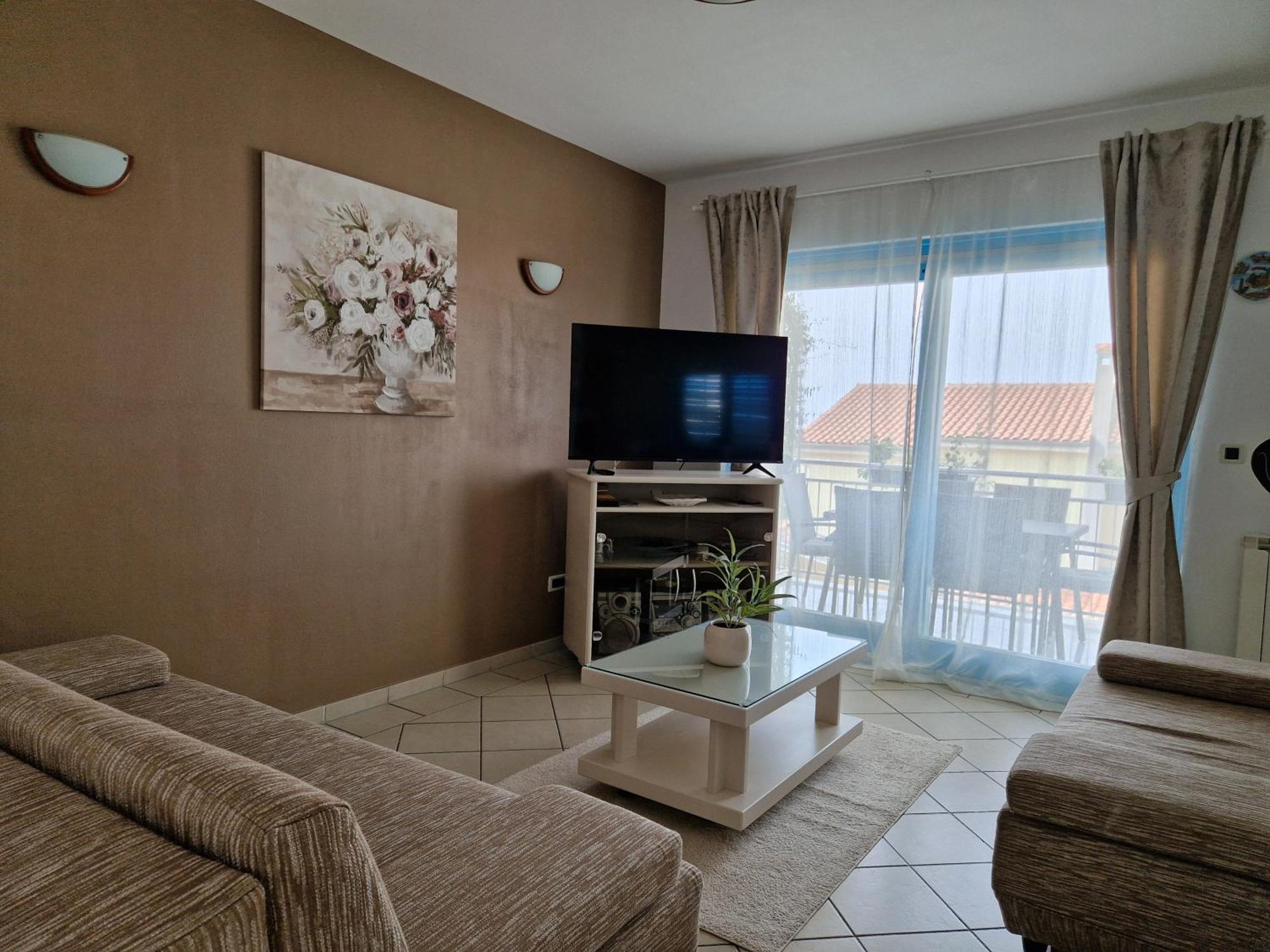 Apartment Karla Пореч Екстериор снимка
